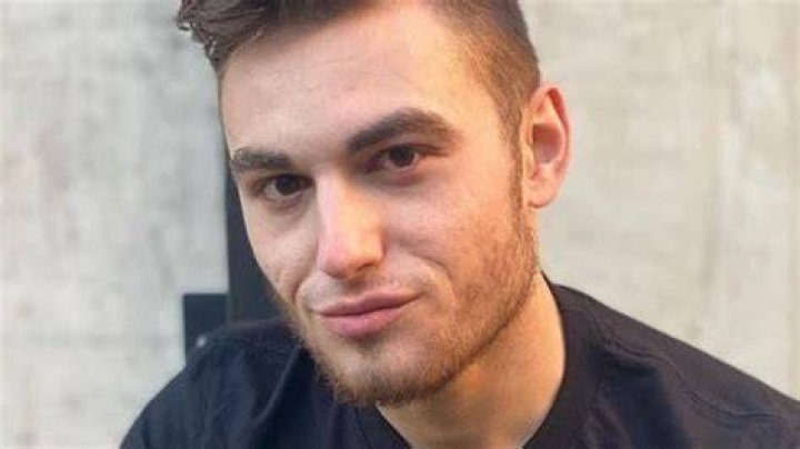  Alex Lenik