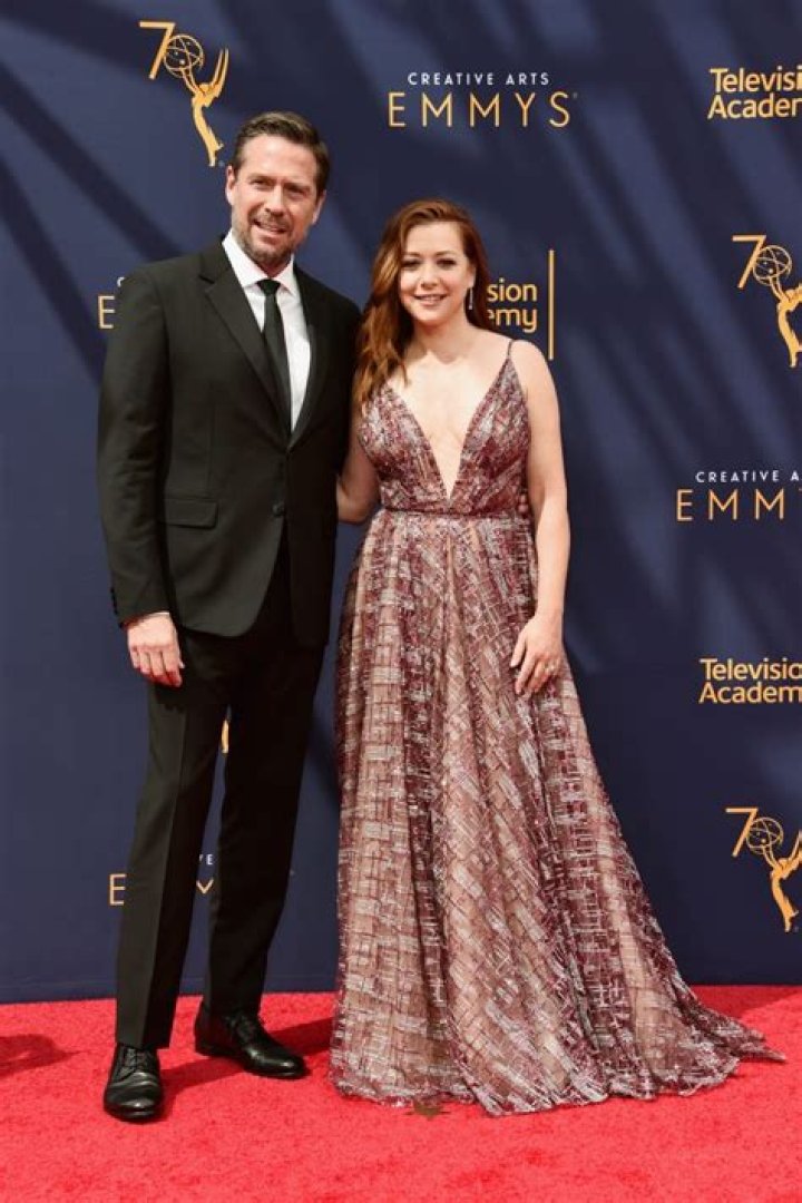 
Alexis Denisof Height, Weight, Net Worth, Age, Birthday, Wikipedia, Who, Nationality, Biography 