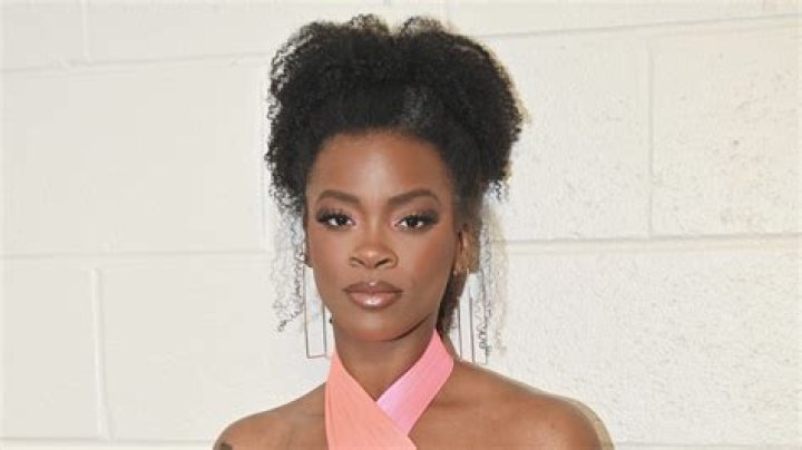 Ari Lennox Height, Weight, Net Worth, Age, Birthday, Wikipedia, Who, Nationality, Biography