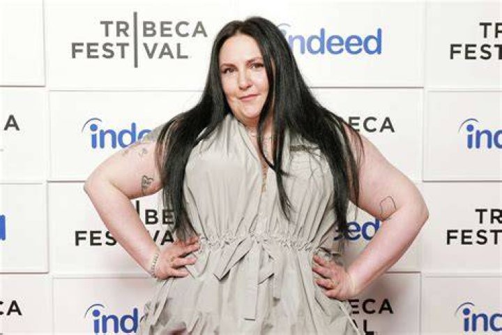 
Did Lena Dunham Gain Weight? Here What We Know 