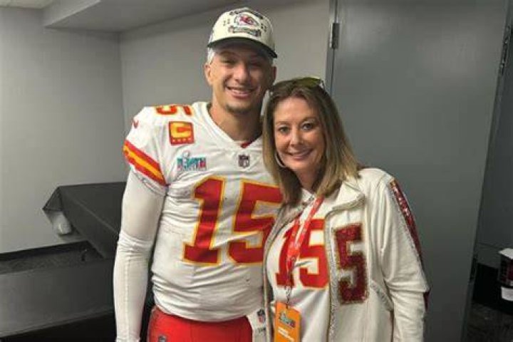Randi Mahomes Height, Weight, Net Worth, Age, Birthday, Wikipedia, Who, Instagram, Biography
