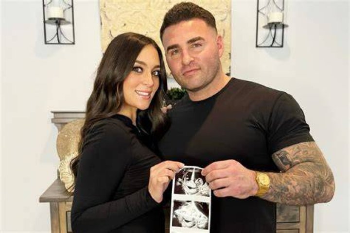 
Sammi Giancola Husband: Is She Married? Relationship And Marriage Details 