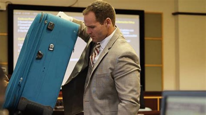 Where Is Sarah Boone Now And What Happened To Her Husband Jorge Torres Jr In Suitcase?